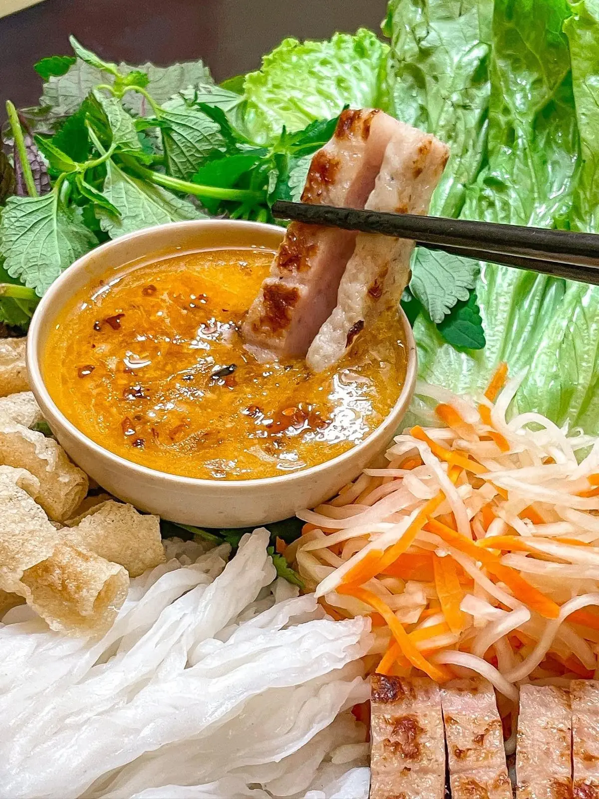 MUỐN NEM NƯỚNG NGON HƠN GẤP ĐÔI? ĐỪNG BỎ QUA CÁCH LÀM NƯỚC CHẤM CHUẨN VỊ NHA TRANG